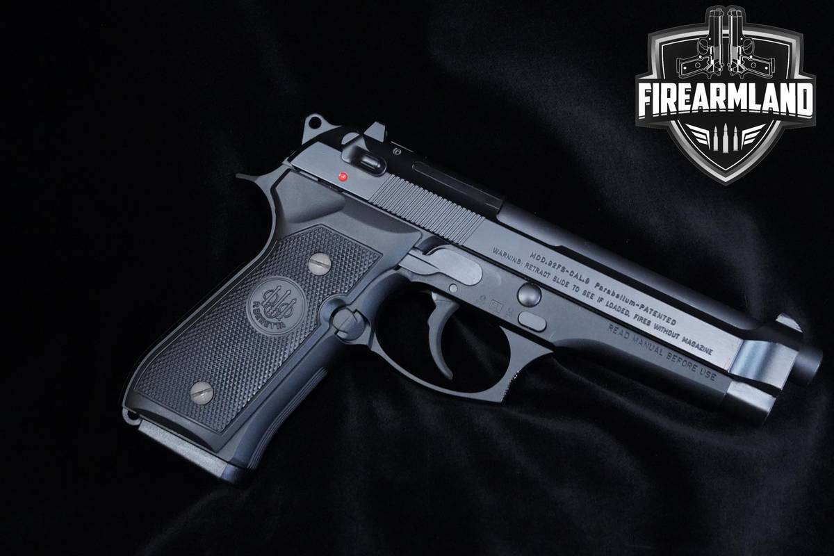 Beretta 92FS 9mm 4.9" Black Bruniton Beretta-92FS 92 M9 2 MAGS & ORIG CASE