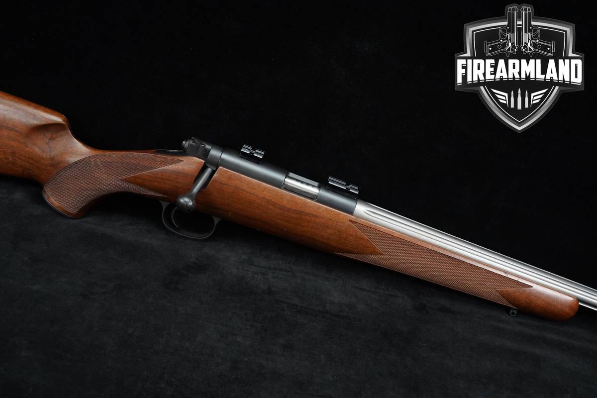 Kimber Model 17 Classic Varmint 17Mach2 20" Stainless & Walnut
