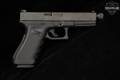 Glock G17 Gen 3 9mm Luger Black in Good Condition Image 4