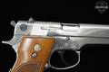 1976 Smith & Wesson (S&W) Model 39-2 9mm Luger (9x19 Para) Nickel Finish in Good Condition Image 4