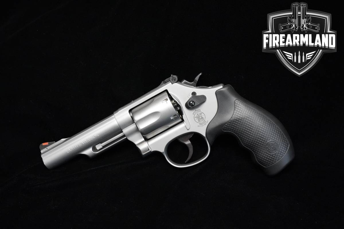 Smith & Wesson (S&W) Model 66-8 357 Magnum 4.25" S&W 66-8 +ORIG CASE