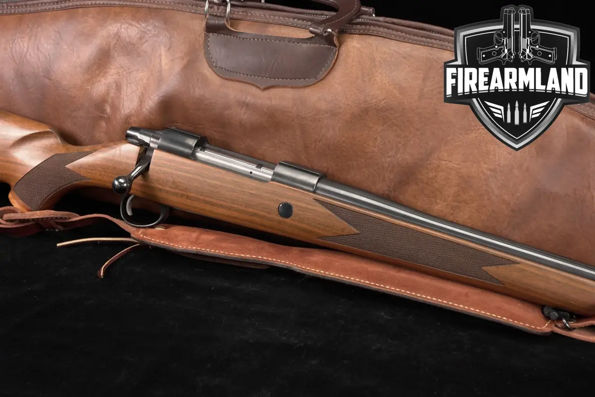 Sako AV 7mm Rem Magnum 24.4" Blued & Walnut A-V A5 5 +CASE