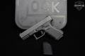 Glock 25 Gen3 .380 ACP Black in Excellent Condition Image 2