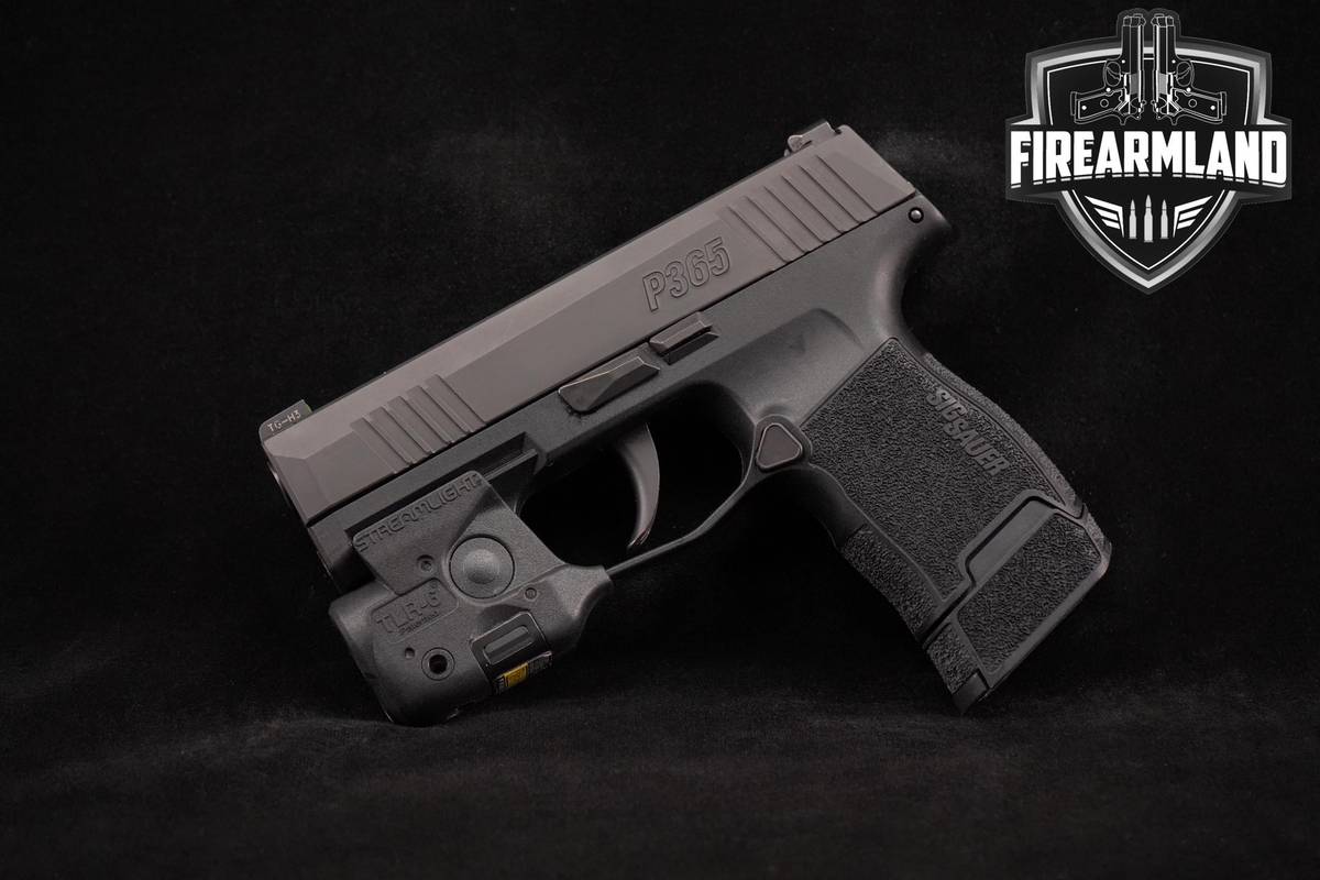 Sig Sauer P365 9mm P-365 +4 MAGS, CASE & STREAMLIGHT TLR-6 w/ LASER