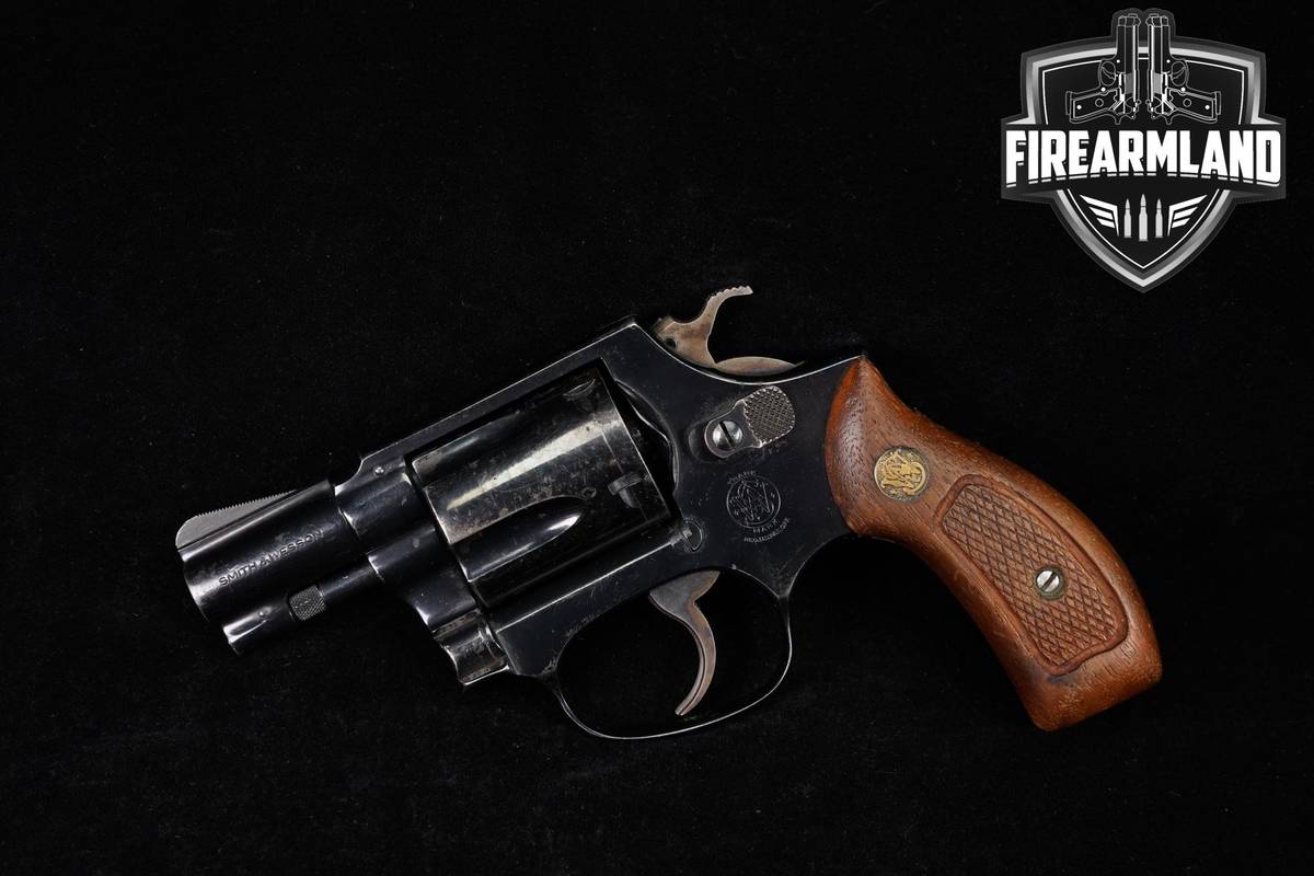 1977-1978 Smith & Wesson S&W Model 36 Chief's Special Blued Snubnose