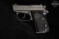 Beretta 3032 Tomcat .32 ACP Two-Tone Gray & Black in Good Condition Image 4