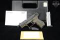 Walther P22 .22 LR Two-Tone in Very Good Condition Image 2
