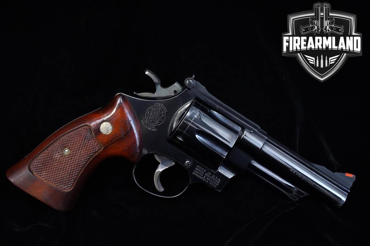 1980 Smith & Wesson (S&W) Model 29-2 44 Magnum 4" Blued S&W 29-2 DA/SA