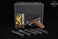 Browning Buck Mark URX .22 LR Gray in Very Good Condition Image 2