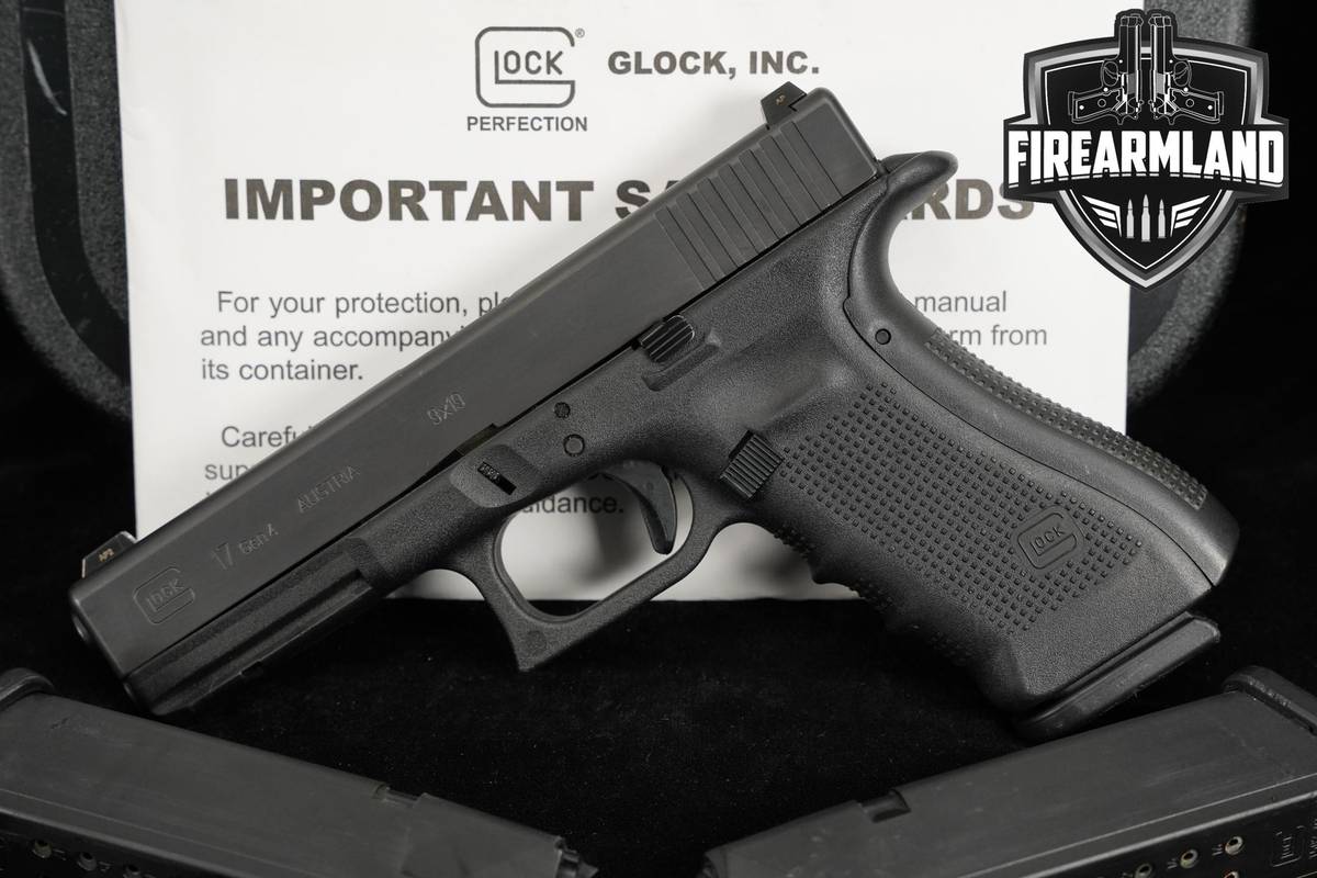 Glock 17 Gen4 9mm 4.49" G17 G Gen 4 +3 MAGS & ORIG CASE
