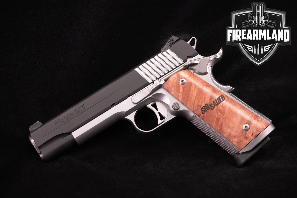 LIKE-NEW Sig Sauer 1911 STX Custom Shop 45 ACP 5" M1911-A1 +2 MAGS