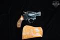 1956 Smith & Wesson (S&W) Pre-Model 37 Chiefs Special Airweight .38 Spl. Black in Good Condition Image 2