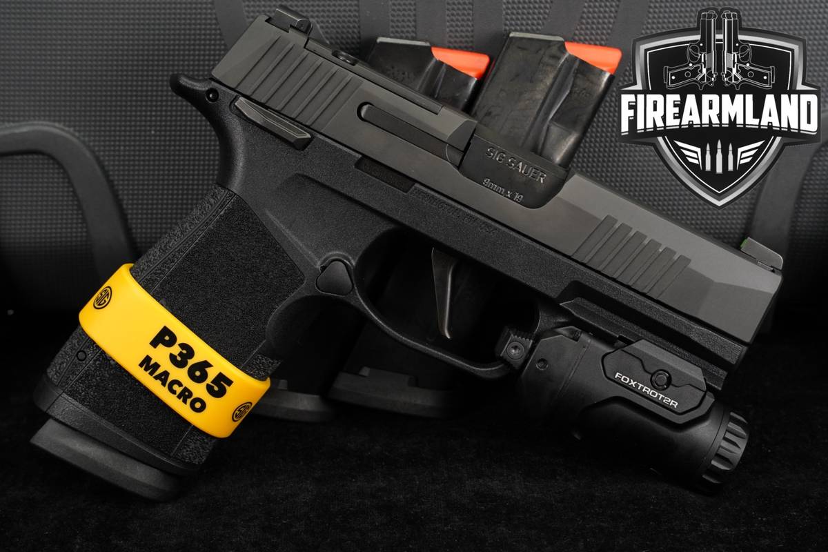 Sig Sauer P365 X-MACRO MS TacPac 9mm OR +3 MAGS, ORIG CASE, FOXTROT2R LIGHT