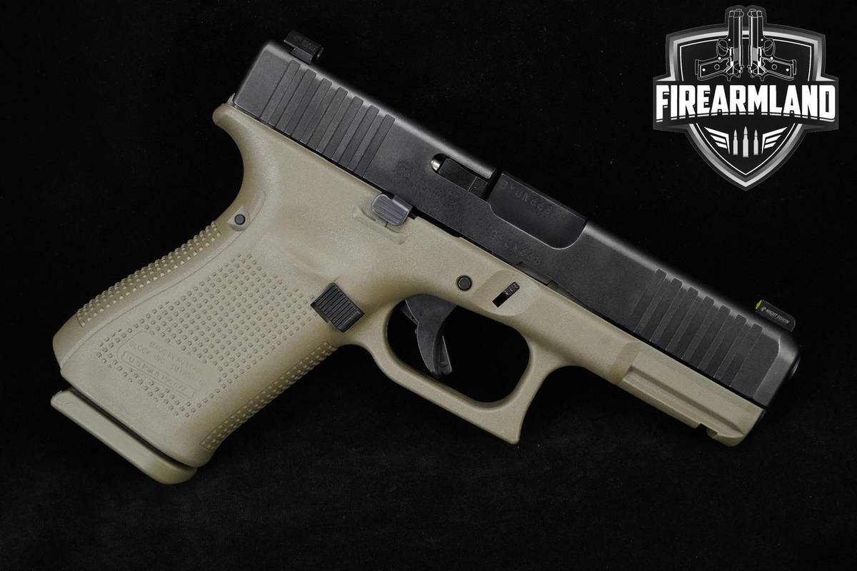 Glock 19 Gen5 9mm Black/OD Green Glock-19 G19 G-19-Gen-5 +4 MAGS & ORIG BOX