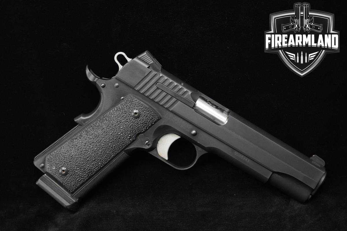 Sig Sauer 1911 45 ACP Nitron Sig-Sauer 1911 +ORIG CASE & HOLSTER