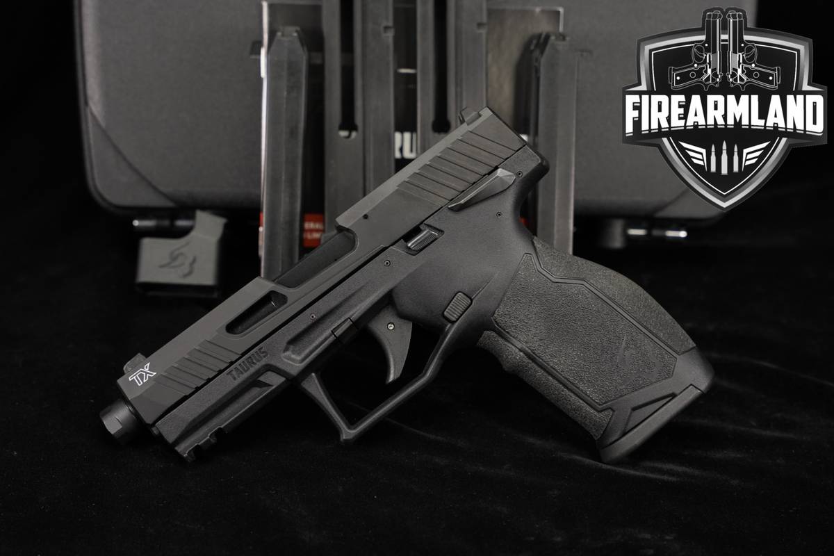 Taurus TX22 22LR 4.5" TX 22 THREADED +5 MAGS & ORIG CASE