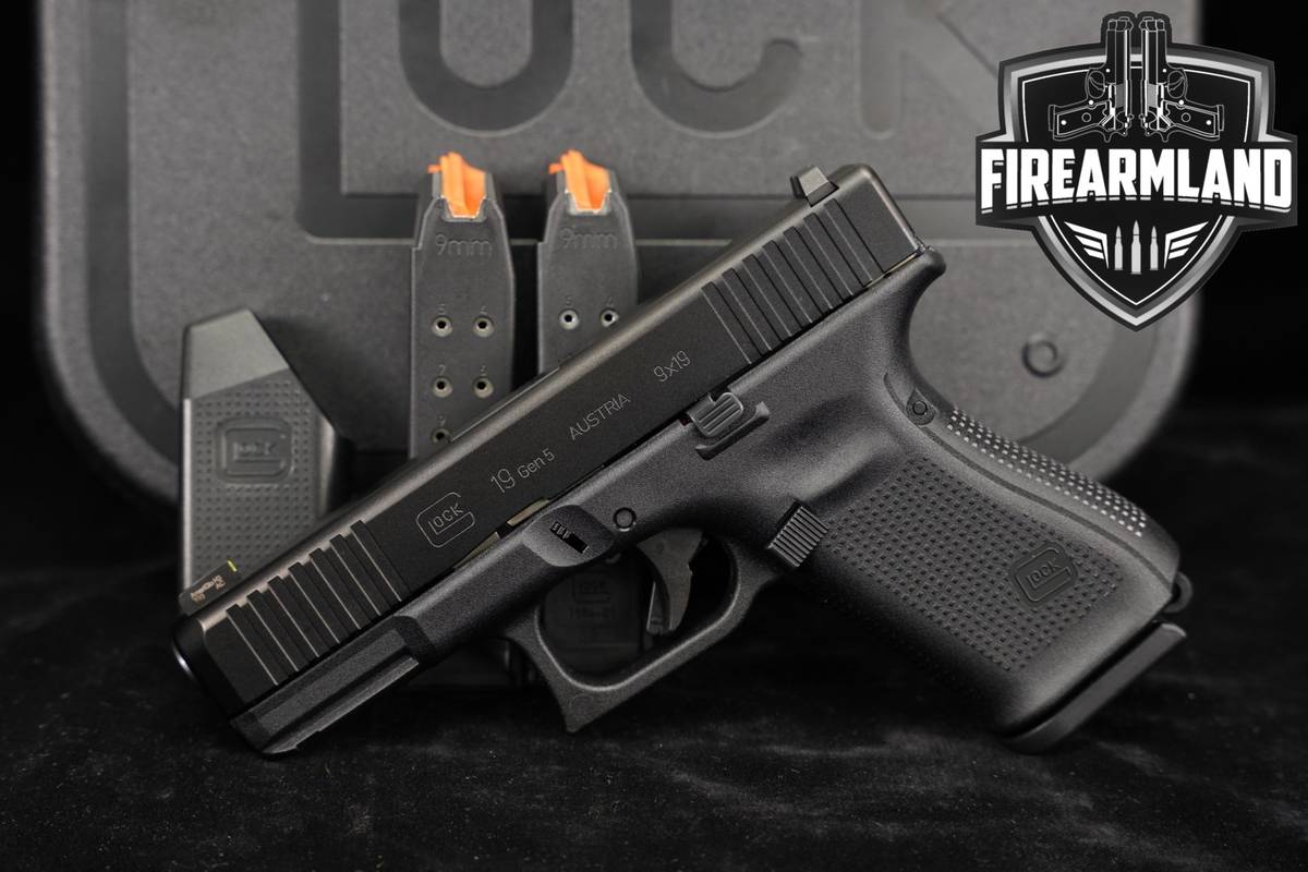 Glock 19 Gen5 FS G19 Gen 5 9mm 4.02" +3 MAGS & ORIG CASE