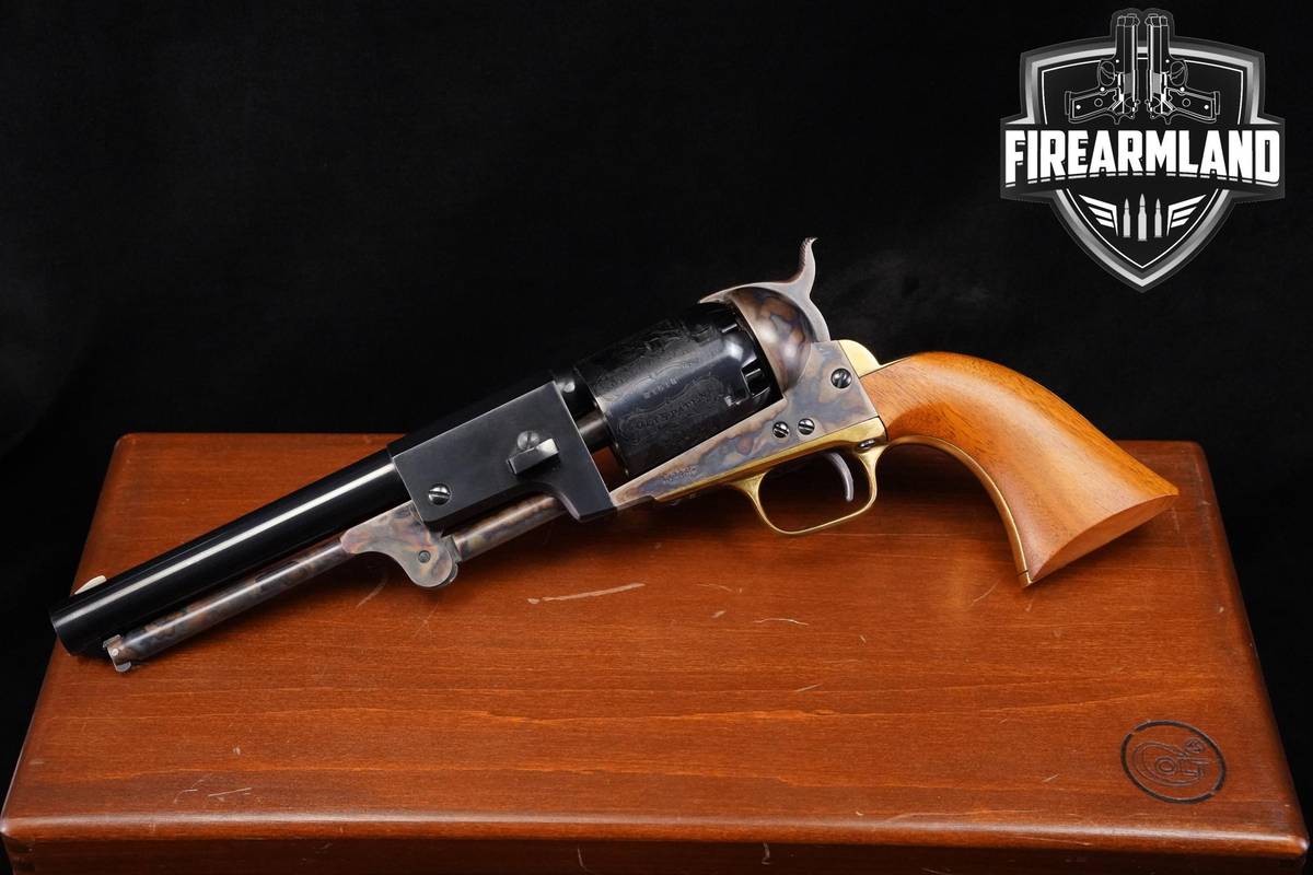 LIKE-NEW 1976 Colt Model 1848 Dragoon 2nd-Gen C-Series .44-Caliber OG-BOX