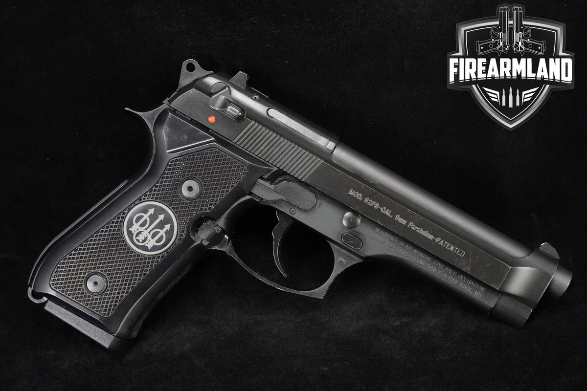 Beretta Model 92FS 9mm 4.9" M9 Beretta 92FS +2 MAGS