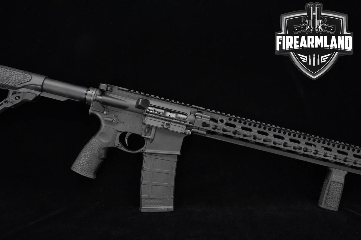 Daniel Defense DDM4V11 5.56 NATO Daniel-Defense DDM4-V11 +3 MAGS & ORIG BOX