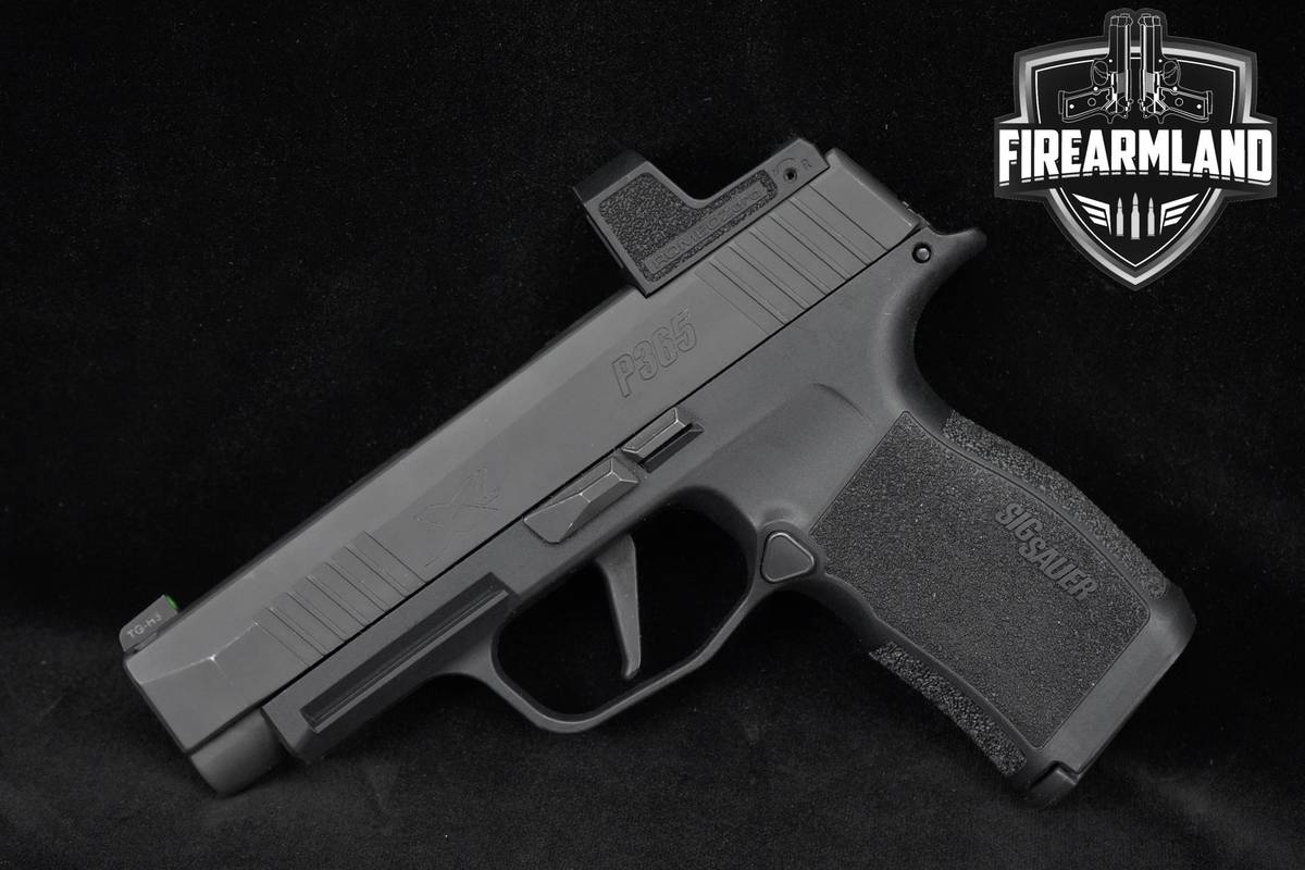 Sig Sauer P365XL ROMEOZero 9mm 3.7 P365 XL +2 MAGS, ORIG CASE & OPTIC