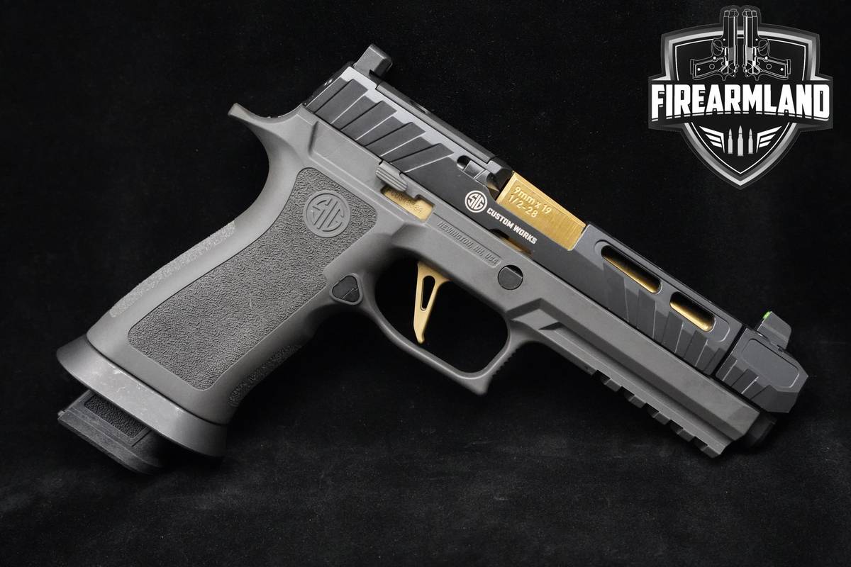 Sig Sauer P320 Custom Works 9mm Sig-Sauer P320 Custom Works Spectre Comp