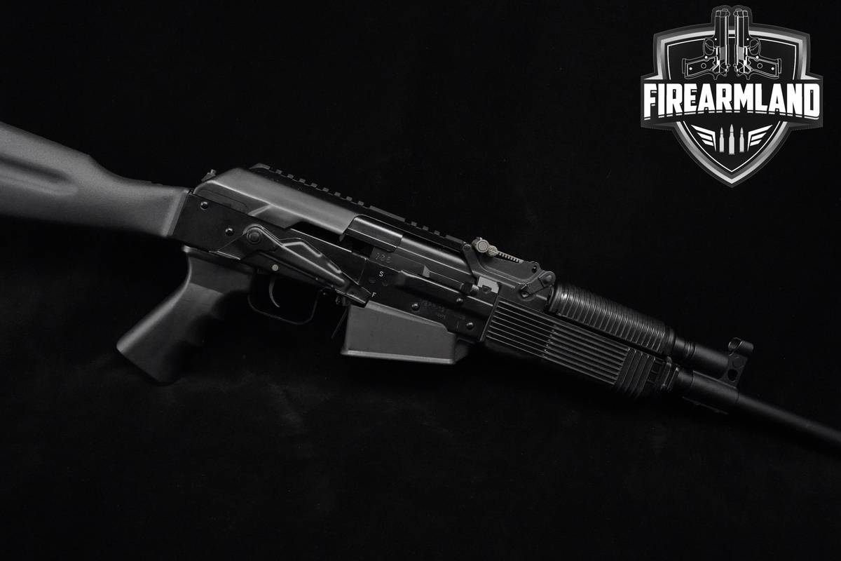 IMPORT BANNED Molot-Oruzhie VEPR-12 12-Gauge 19" Russia Molot VEPR +2 MAGS