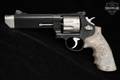 Smith & Wesson (S&W) Model 627-5 Performance Center V-Comp .357 Mag. Two-Tone Black & Stainless in Very Good Condition Image 4