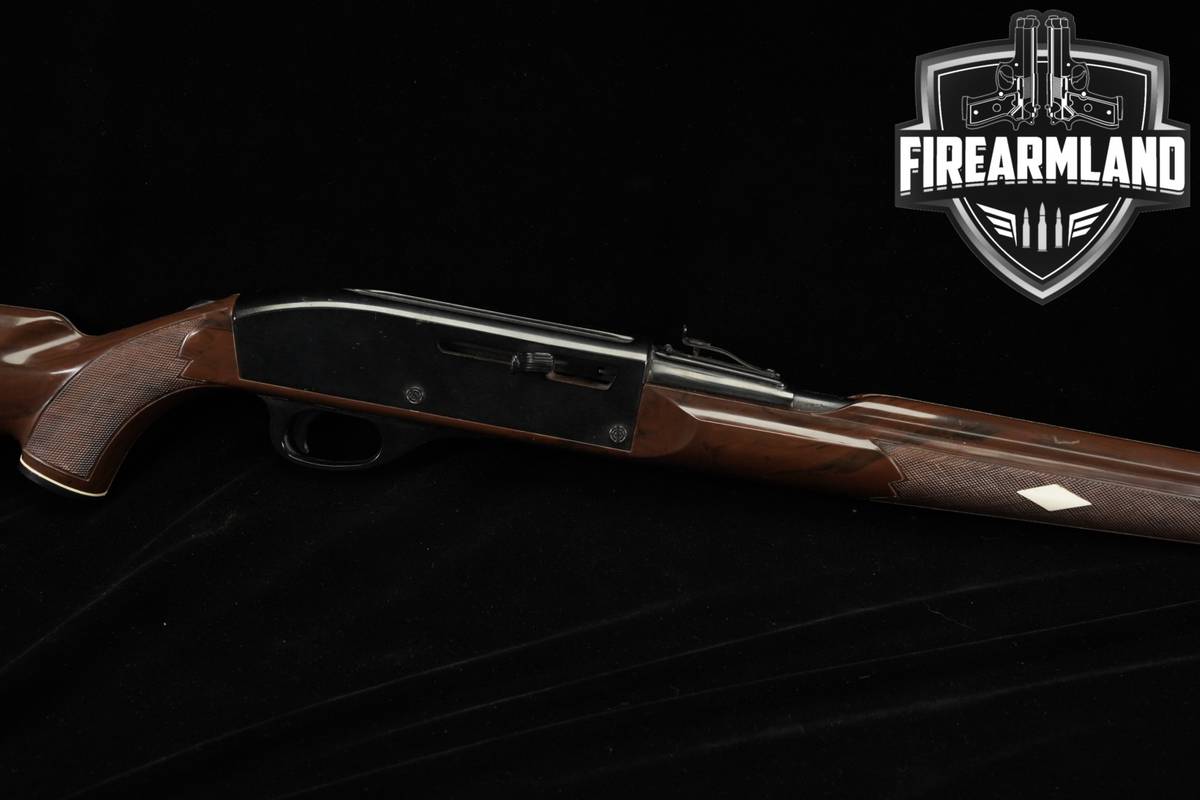 1970-1971 Remington Nylon 66 Mohawk Brown 22LR 19.5" Blued & Wood-Grain