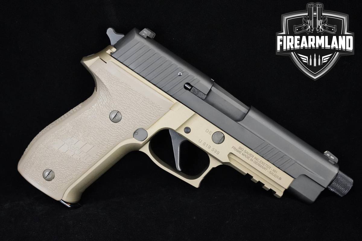 Sig Sauer P226 Combat TB 9mm Black/FDE Sig-Sauer P226 P-226 +4 MAGS