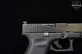 Glock 19 Gen5 9mm Luger nDLC in Good Condition Image 5
