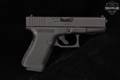 Glock G19 Gen 2 9mm Luger Black in Good Condition Image 4