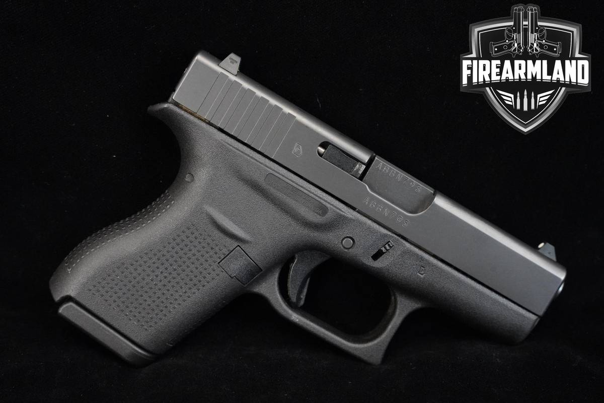 Glock 42 Slimline 380 ACP 3.2" Glock-42 G42 G-42 3MAGS, ORIG CASE & HOLSTER