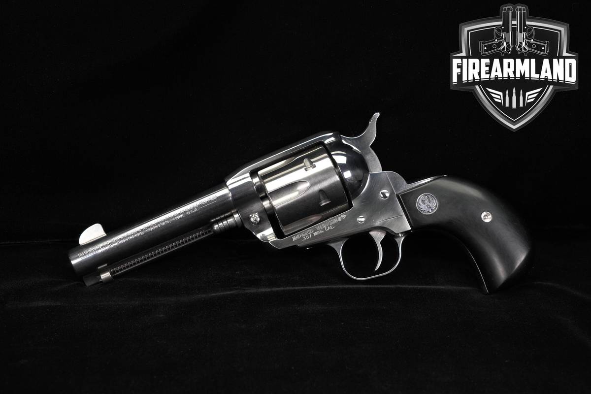 2004 Ruger Vaquero Birdshead 357 Magnum 4.62" Stainless +ORIG CASE