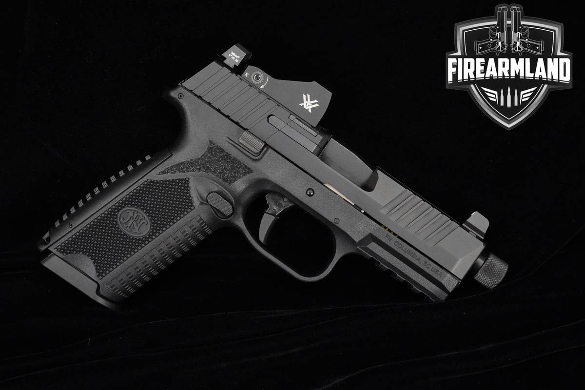 FN 509 Tactical 9mm 4.5" FN 509T & Vortex Viper Red Dot +3 MAGS, ORIG CASE