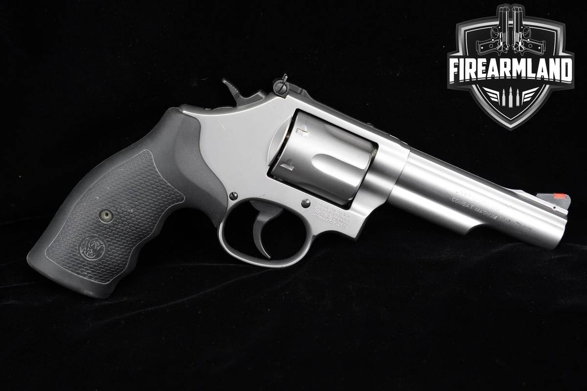Smith & Wesson Model 66-8 Combat Magnum 357-Mag 4.25" Matte Stainless