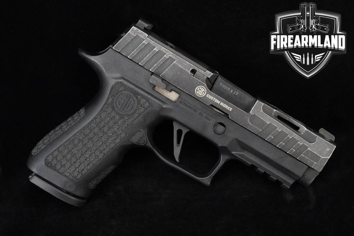 Sig Sauer P320 XCompact Spectre 9mm Sig-Sauer-P320 Custom Works P-320 +CASE
