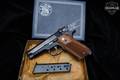 1977 Smith & Wesson (S&W) Model 39-2 9mm Luger Polished Blued in Very Good Condition Image 2