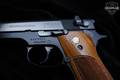 1977 Smith & Wesson (S&W) Model 39-2 9mm Luger Polished Blued in Very Good Condition Image 4