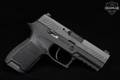Sig Sauer P320 Compact 9mm Luger (9x19 Para) Black in Very Good Condition Image 3