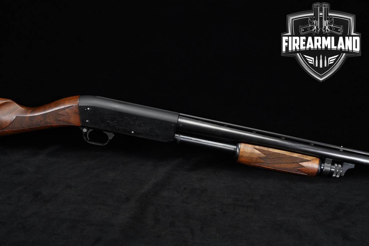 Ithaca Model 37 Featherlight Field Grade 16-Gauge 26" Blued & Walnut 2-3/4