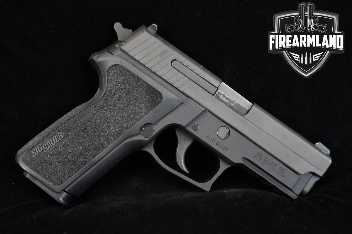Sig Sauer P229R Compact Nitron 9mm Sig P229R Compact +3 MAGS & ORIG CASE