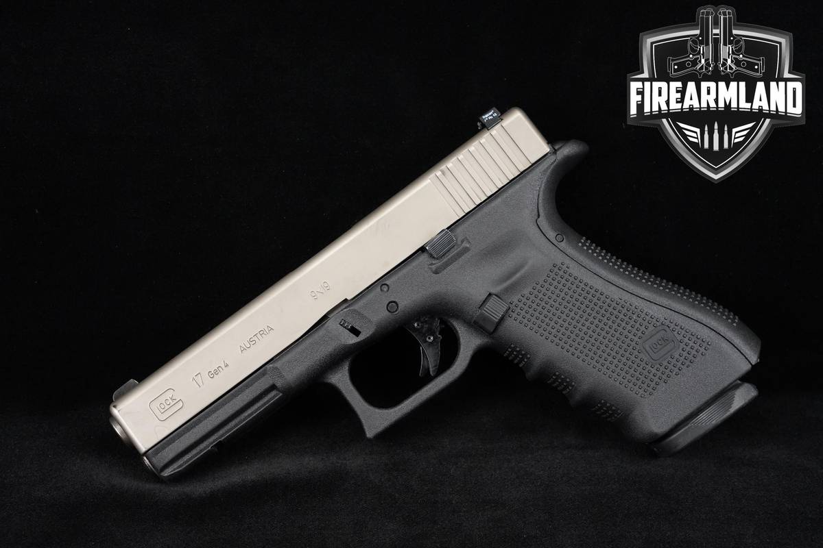 Glock 17 Gen4 9mm Two-Tone Stainless G17 Gen-4 +2 MAGS & ORIG CASE