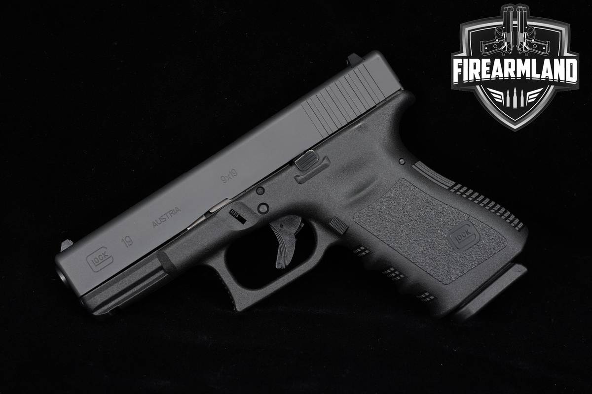 Glock 19 Gen3 9mm 4.02" G19 Gen 3 +2 MAGS & ORIG CASE