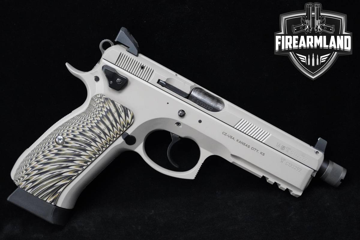 CZ 75 SP-01 Tactical 9mm Urban Grey CZ-75-SP-01-Tactical 2 MAGS & ORIG CASE