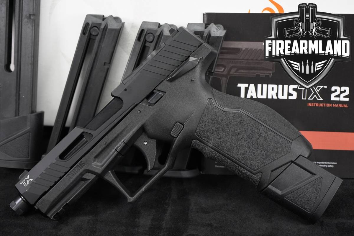 Taurus TX 22 T.O.R.O. 22LR 4.6" +3 MAGS & ORIG BOX