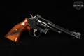 1986 Smith & Wesson (S&W) Model 19-5 .357 Mag. High Polish Blue in Very Good Condition Image 2