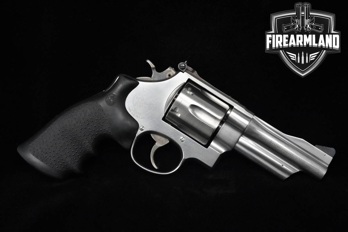 Smith & Wesson (S&W) Model 629-4 Mountain Gun 44 Magnum 4" Silver S&W 629-4