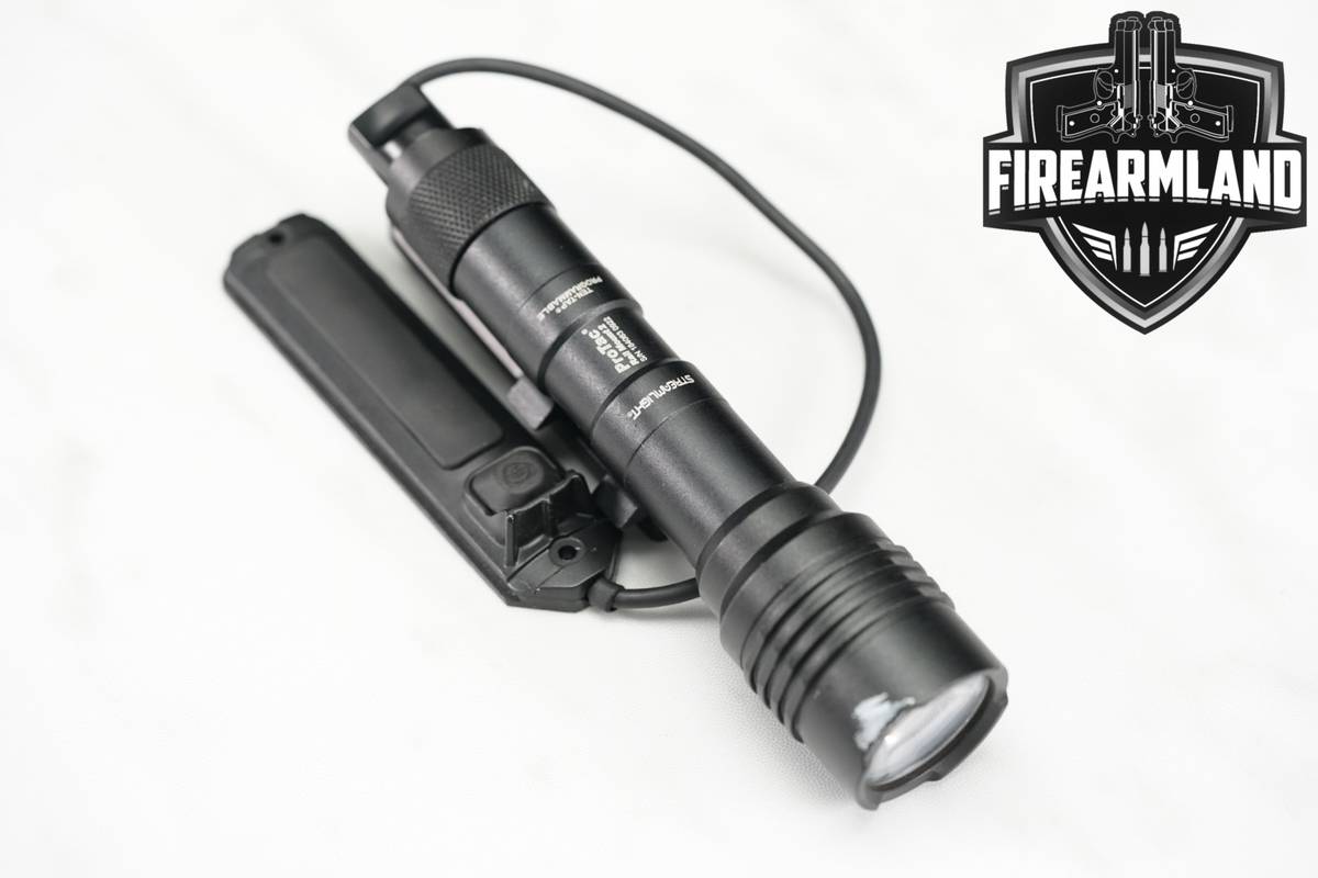 Streamlight ProTac Rail Mount 2 625 Lumens & 22,000 Candela Weapon Light