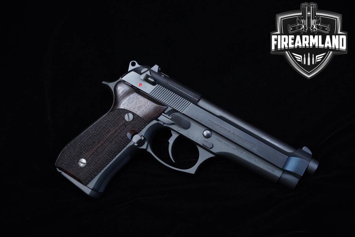 2004 Beretta Model 92FS Type F 9mm 4.9" Beretta 92FS 92-FS 2MAGS & ORIG BOX